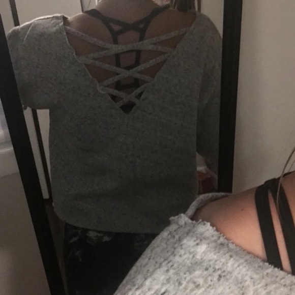 PINK Heather Gray Crossback Crewneck - Picture 8 of 8